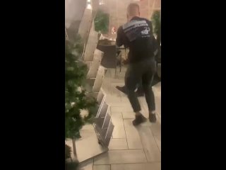 porn неизвестна подлинная причина конфликта но в итоге спортик отвесил жестких лещей двум дрищам porn