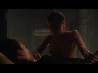 porn келли карлсон kelly carlson nude scenes in starship troopers 2 hero of the federation 2004 porn