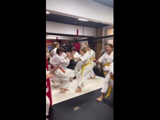 porn тренирои с сэнсеем алехандро наварро в ск mad max dojo москва porn