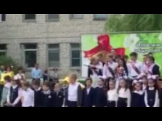 porn школьник попытался перерезать горло однокласснице porn