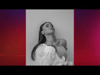 porn женя из сватов кокетливо оголила плечико на стильном фото porn