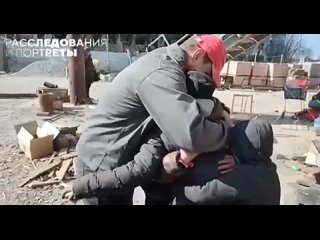 porn в мариуполе российские журналисты помогли потерявшемуся 18 летнему мальчику саше найти семью porn