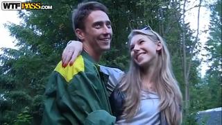 porn публичный пикап и кончил внутрь девушки на природе porn