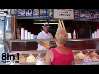 porn мороженое на палочке в виде реалистичного мужского члена an ice cream vendor trap a client with an ice like penis porn