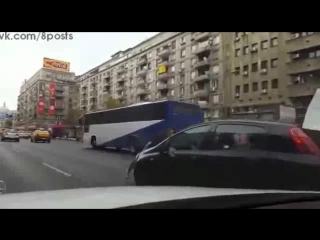 porn тупая дура прокатила мужика на капоте машины woman drives off with man who confronted her about a car crash porn