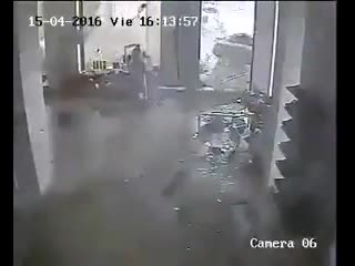 porn watch as a tornado continuously gets closer to this shoe store mp4 porn