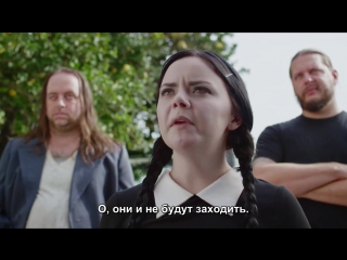 porn взрослая уэнсдэй аддамс уличные домогательства porn