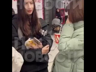 porn мужчина пропитанный алкоголем проявлял неприличное поведение осмеливаясь подкатывать к молодые девочкам и porn