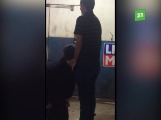 porn молодые издевались над инвалидом и снимали все на видео porn