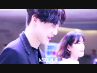 porn 20180915 출근하는 ddp 왕자 권현빈 멘트 직캠 릴리바이레드 lilybyred x 랄라블라 lalavla 팬싸인회 kwonhyunbin fancam porn