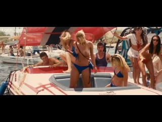 porn сиськи эшлинн брук ashlynn brooke в фильме пираньи 3d piranha 3d 2010 porn