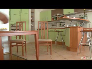 porn отпорол казашку на кухонном столе непослушная азиатка 18 голодные казашки якутки бурятки уйгурки porn