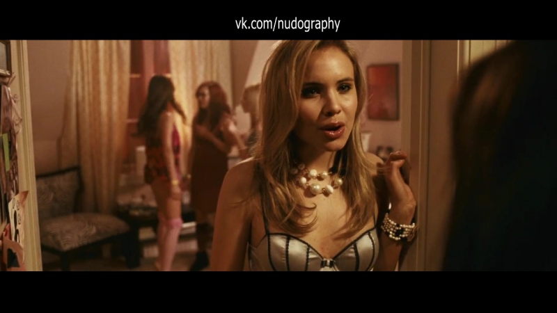 porn джейми чанг jamie chung в нижнем белье в фильме крик в общаге sorority row 2009 стюарт хендлер porn