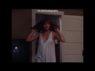 porn попка и грудь ким кэтролл kim cattrall в фильме вне подозрений above suspicion the rhinehart theory стивен шатер porn