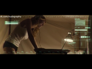 porn обнажённая эшли хиншоу ashley hinshaw в фильме пирамида the pyramid 2014 грегори левассёр porn