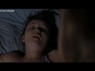 porn эмили браунинг emily browning в нижнем белье в фильме незваные the uninvited 2009 чарли гард томас гард porn