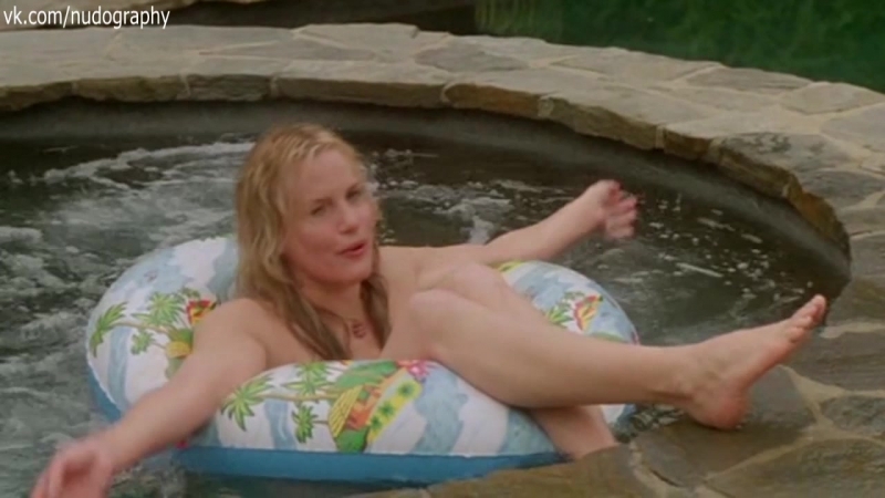 porn дэрил ханна daryl hannah голая в фильме не уступить штейнам keeping up with the steins 2006 скотт маршалл porn