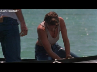 porn грудь синди кроуфорд cindy crawford в фильме честная игра fair game 1995 эндрю сайпс porn