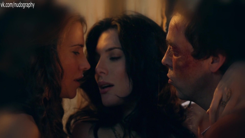 porn люси лоулесс lucy lawless джейми мюррей jaime murray голая спартак боги арены spartacus gods of the arena 2011 s1e2 porn