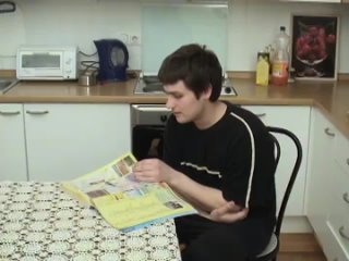 porn решила наказать сына за курение но не получилось porn