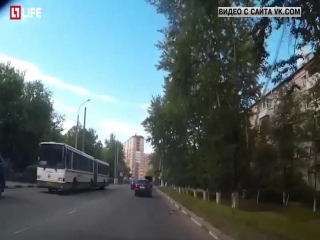 porn появилось первое видео дтп с участием сына экс министра спорта рф на bmw x6 porn