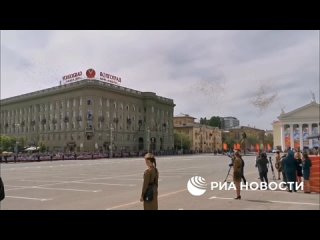porn в волгограде военный парад завершился пролетом самолёта времен великой отечественной который сбросил праздничные porn