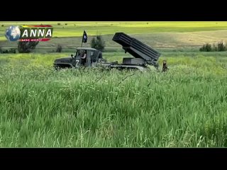 porn репортаж корреспондентов anna news с фронта у донецка республиканские реактивные системы залпового огня бм 21 град porn