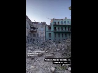 porn да да под охраной юнеско всё началось с екатерины с ваших визгов о сносе памятника вот беду и накликали а на счёт porn