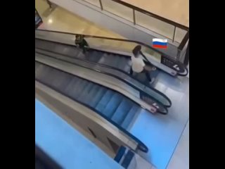 porn австралийские сми в шоке единственный кто бросился на террориста устроившего в сиднейском тц резню оказался porn