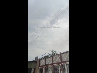 porn местный житель осуществляет визуальный контроль пролета герани к намеченной цели над львовской областью t porn