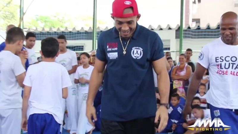 porn жозе альдо и бразильское национальное боевое искусство jose aldo plays capoeira in rio de janeiro porn
