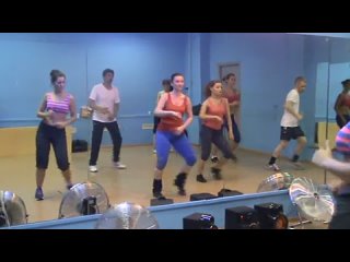 porn reggaeton con kris mayami начинающие базовые элементы porn