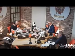 porn реакция россиян на то как армяне бегут к путину при плохой погоде если бы не мы армяне были бы никем porn