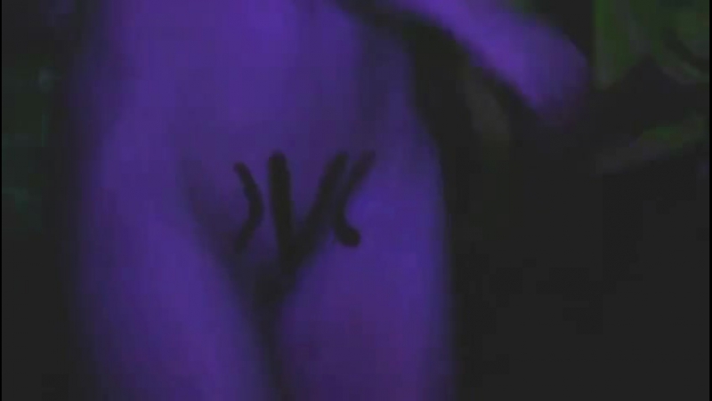 porn oon nip видео художница в качестве перформанса танцует голой среди одетых в ночном клубе porn