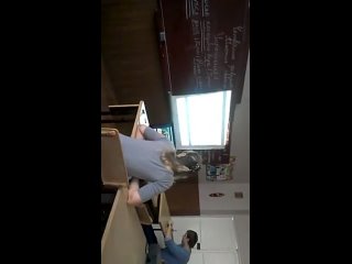porn когда то был у нас такой вот урокучилка сидевшая за первой партой говорила нам что это культура испании и к уроку porn