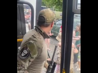 porn украина обратите внимание никто не прячет лицо а рашисты все как один возвращаются в балаклавах porn