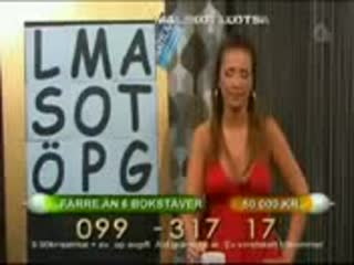 porn у ведущей в прямом эфире обнажается грудь porn