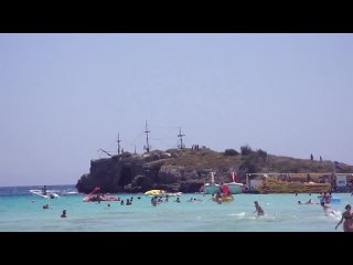 porn корабль сиськи и непонятное лицо porn