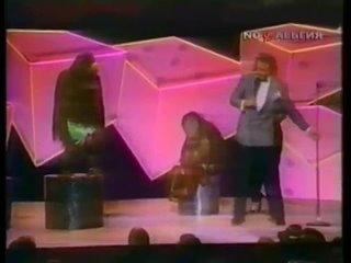 porn самое смешное видео берозини обезьяны и апельсин а также платок и губная гармошка porn