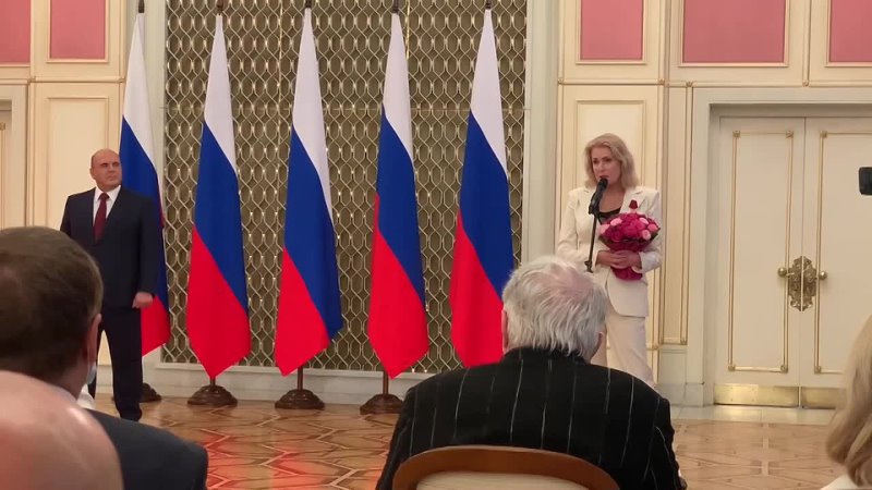 porn шукшина не побоялась сказать на встрече с мишустиным правду о ситуации в россии porn