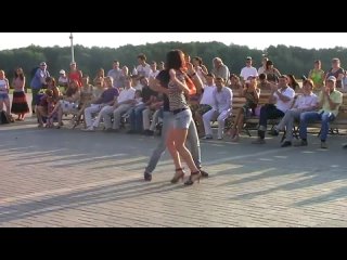 porn учитесь дырки как надо танцевать а не показывать свои ущербные трусы в клубах чтобы вас напоили бесплатно и porn