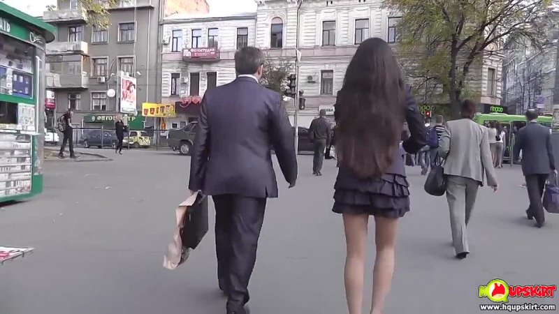 porn трусики под юбками и платьями в разных местах улица инет porn