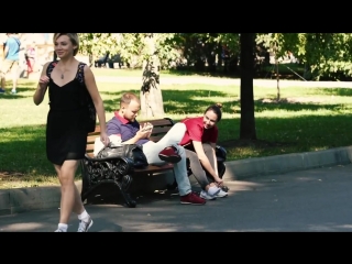 porn девушка пердит с подливой пранк реакция людей на пердёж porn