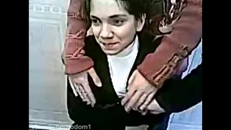 porn школьники развлекаются щекоткой с одноклассницей porn