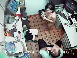 porn обыск с раздеванием в подсобке съёмки скрытой камерой porn
