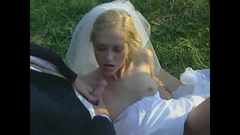 porn пускают невесту по кругу все трахают её кому не лень porn