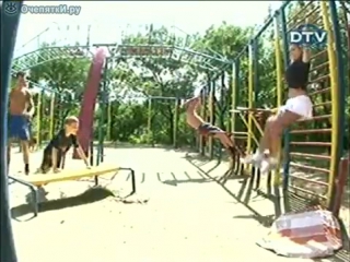 porn эротичная гимнастика во дворе porn