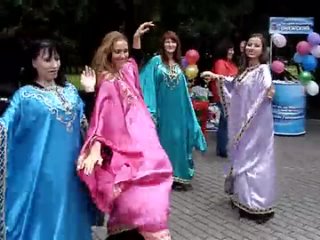 porn мохнатый шмель незапланированный флешмоб porn