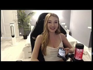 porn valyusha сняла трусики на стриме и спалила писечку trovo twitch dota2 porn