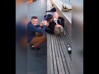 porn польские болельщики зашли ещё дальше на чм лижут прямо на лае в центре москвы porn